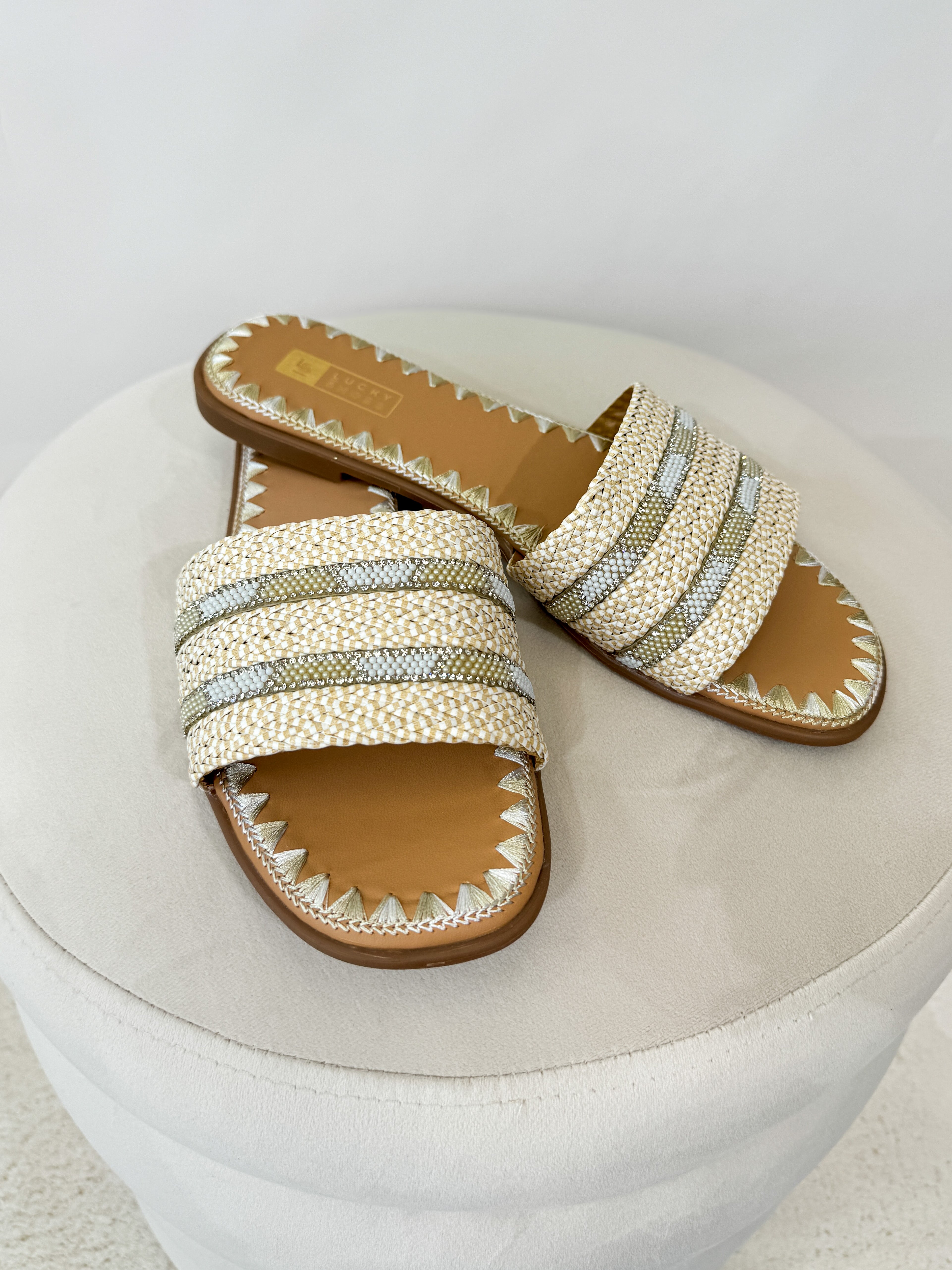 "Nemi" süße Sandale - beige