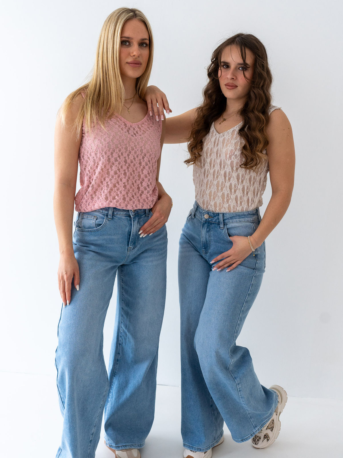 "Summer Lace" Top aus weicher Spitze - rosa