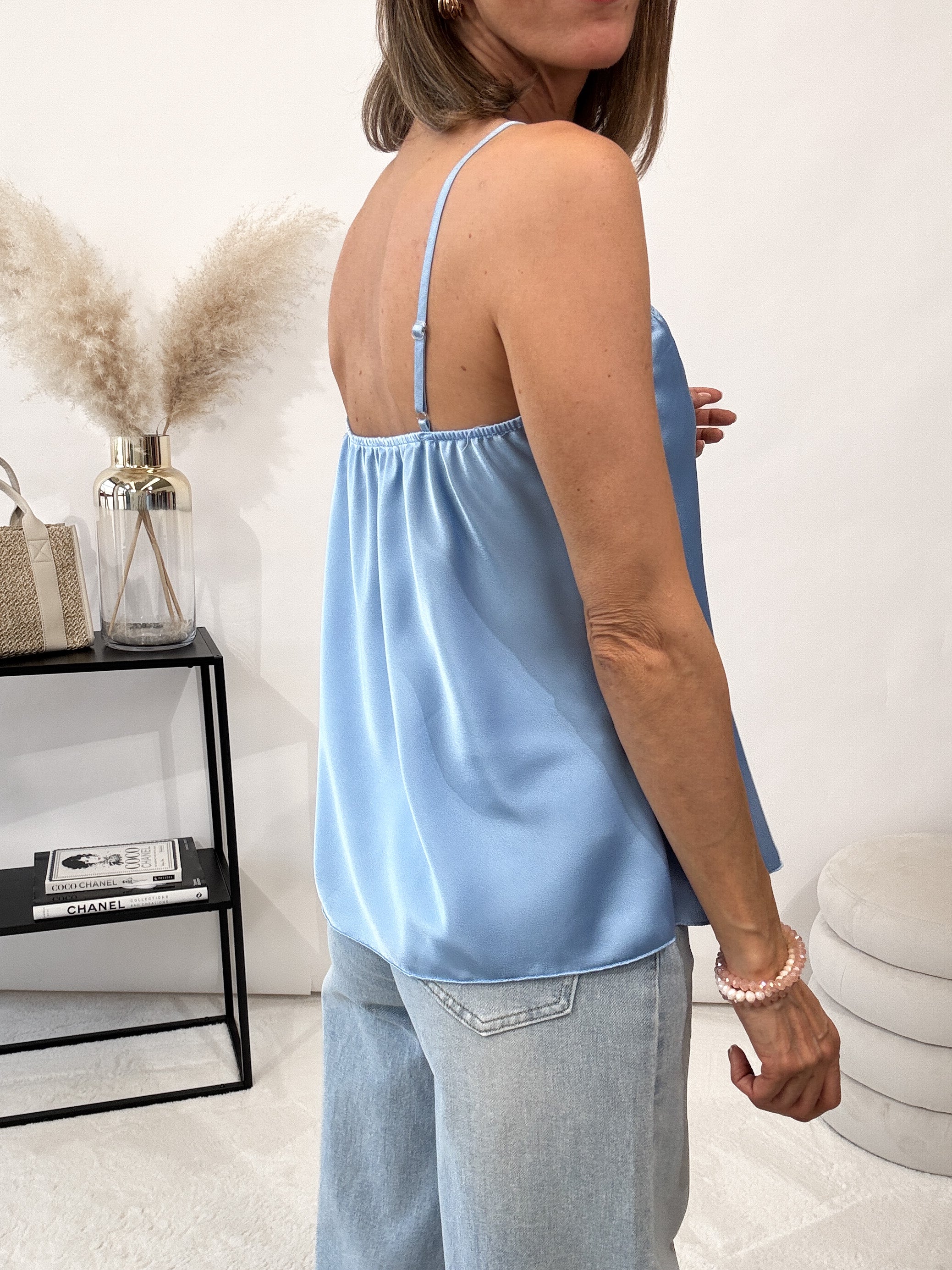 Lace Top mit weicher Spitze - hellblau