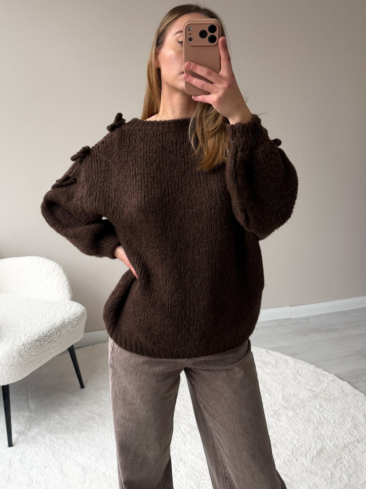 "Soft Bow" weicher Pullover mit Schleifen aus Wolle & Viskose - braun