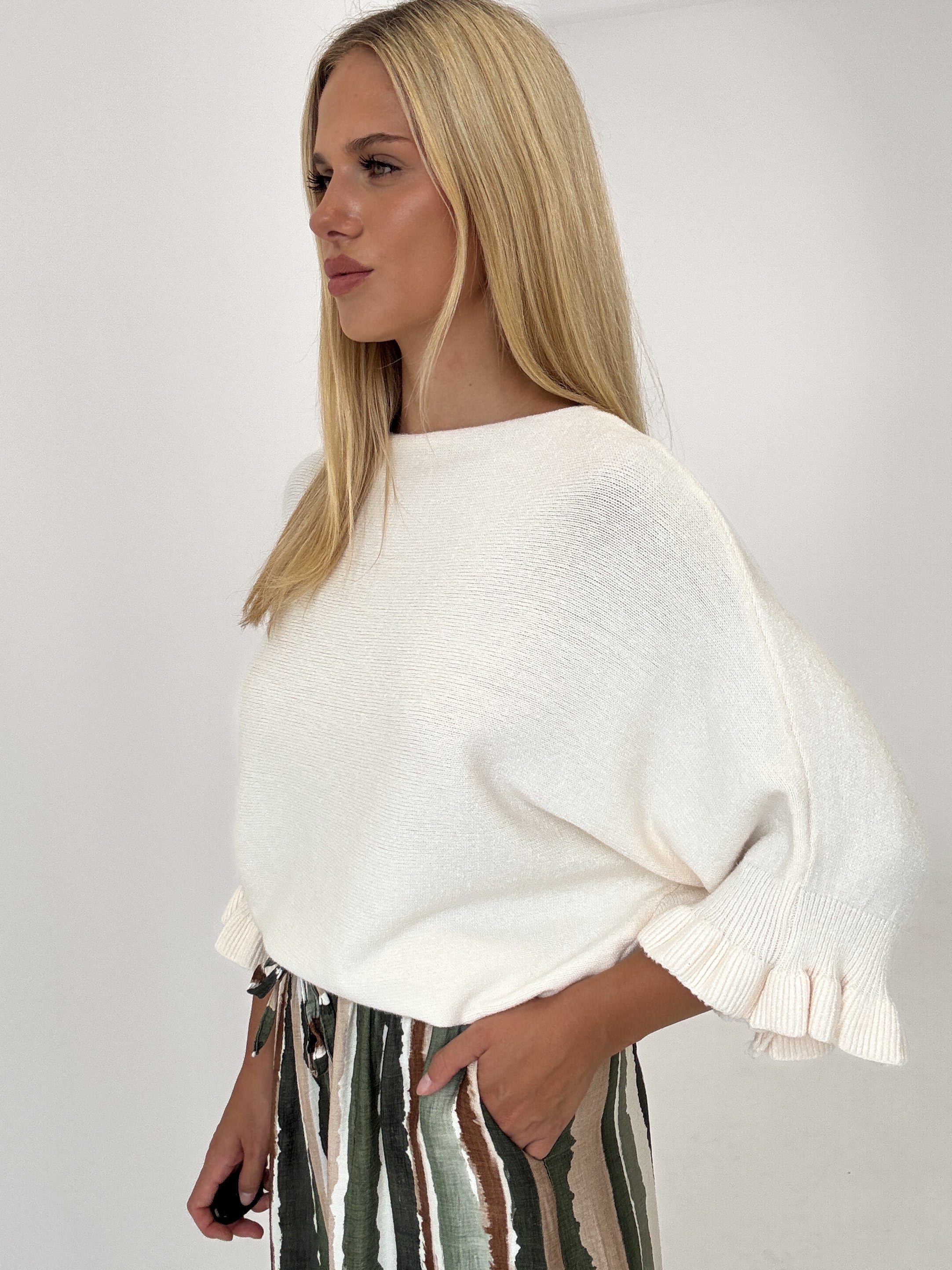 "Vicenza Volant" weicher Pullover mit Viscose - creme
