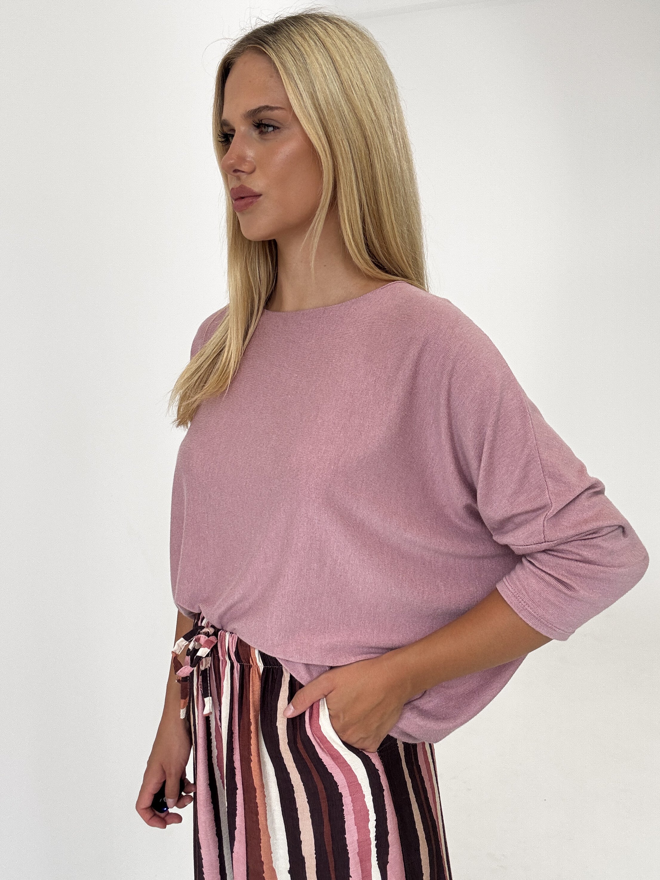 "Soft" weiches Longshirt aus Viscose & Wolle - beere