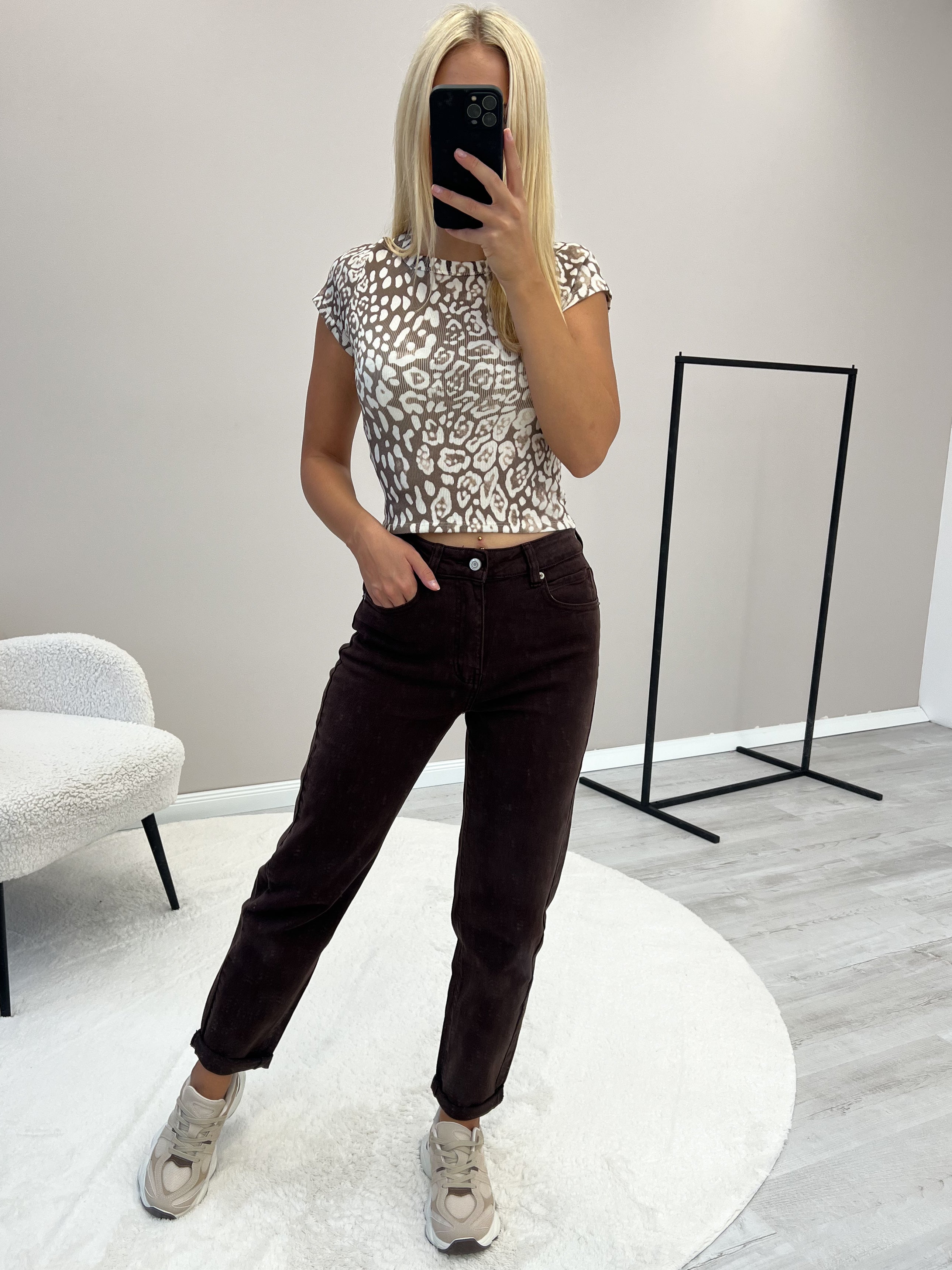"Mom Brown" Old Mom Fit Jeans - braun