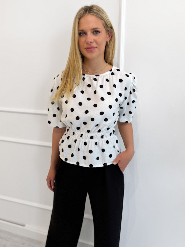 "Dot Darling" süße Bluse aus Viscose - weiß/ schwarz