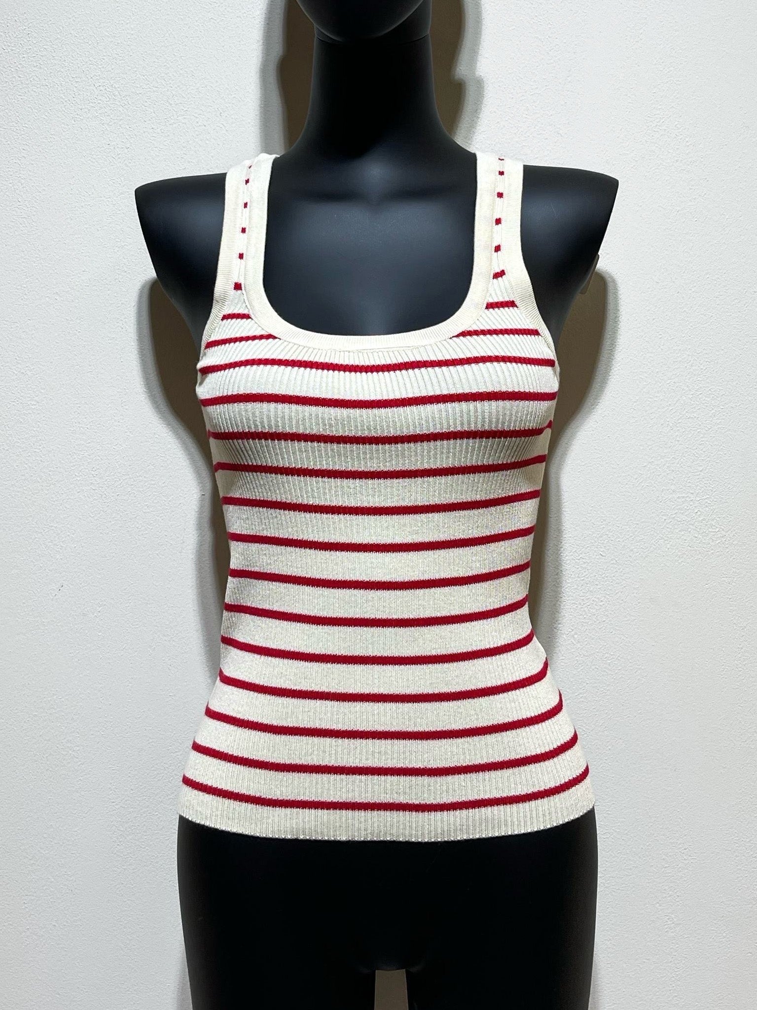 "Lya" Viscose Top gestreift- creme/rot