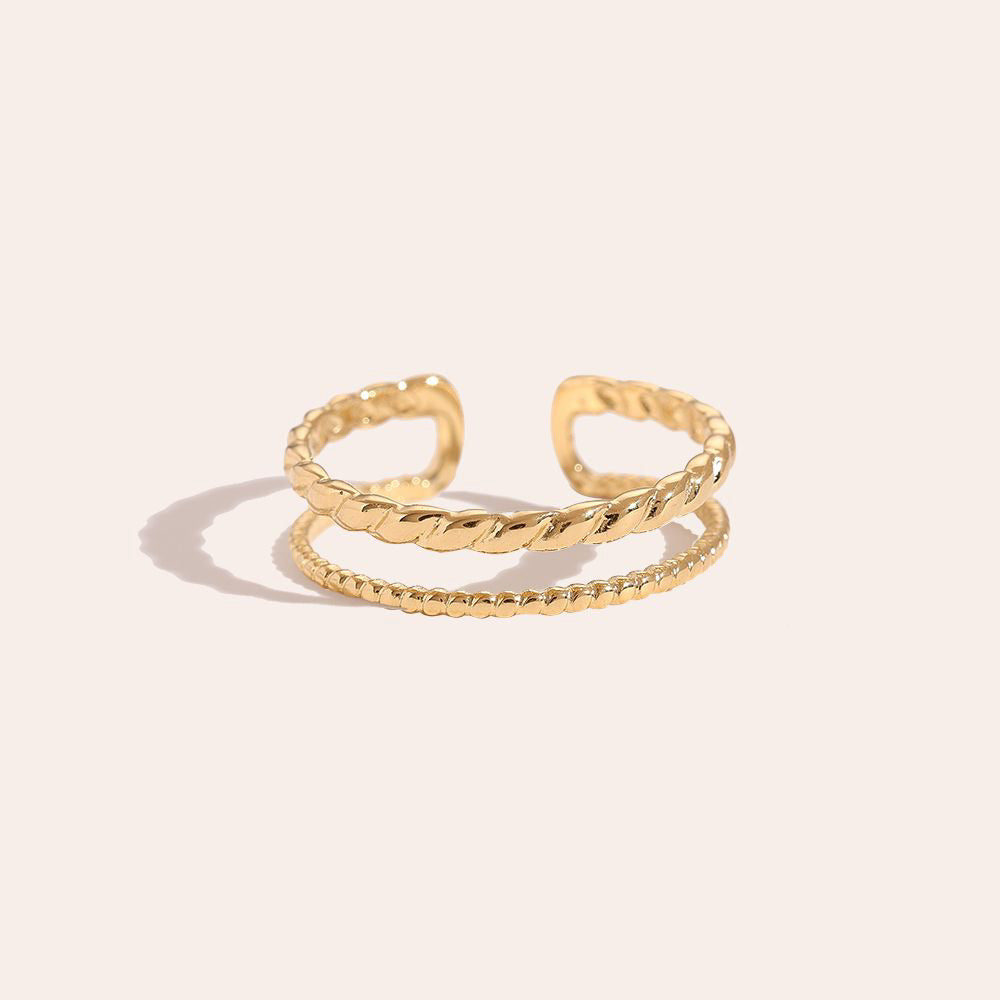 "Timeless Twice" stylischer Doppelring - gold
