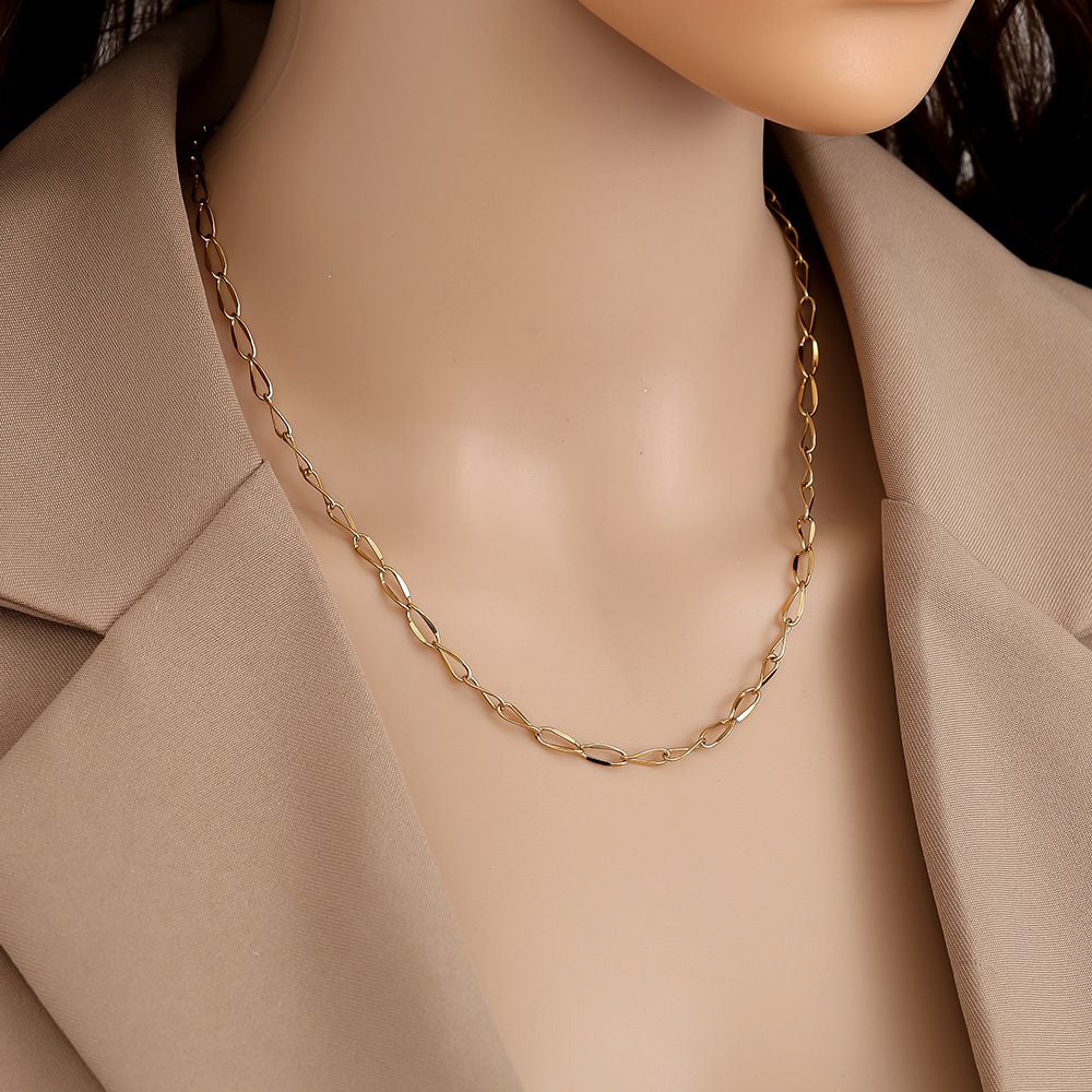 "Timeless Flow" schöne Kette - gold