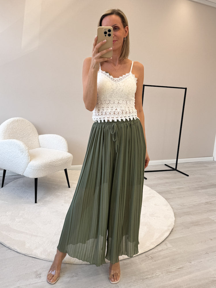SUMMER CHIC