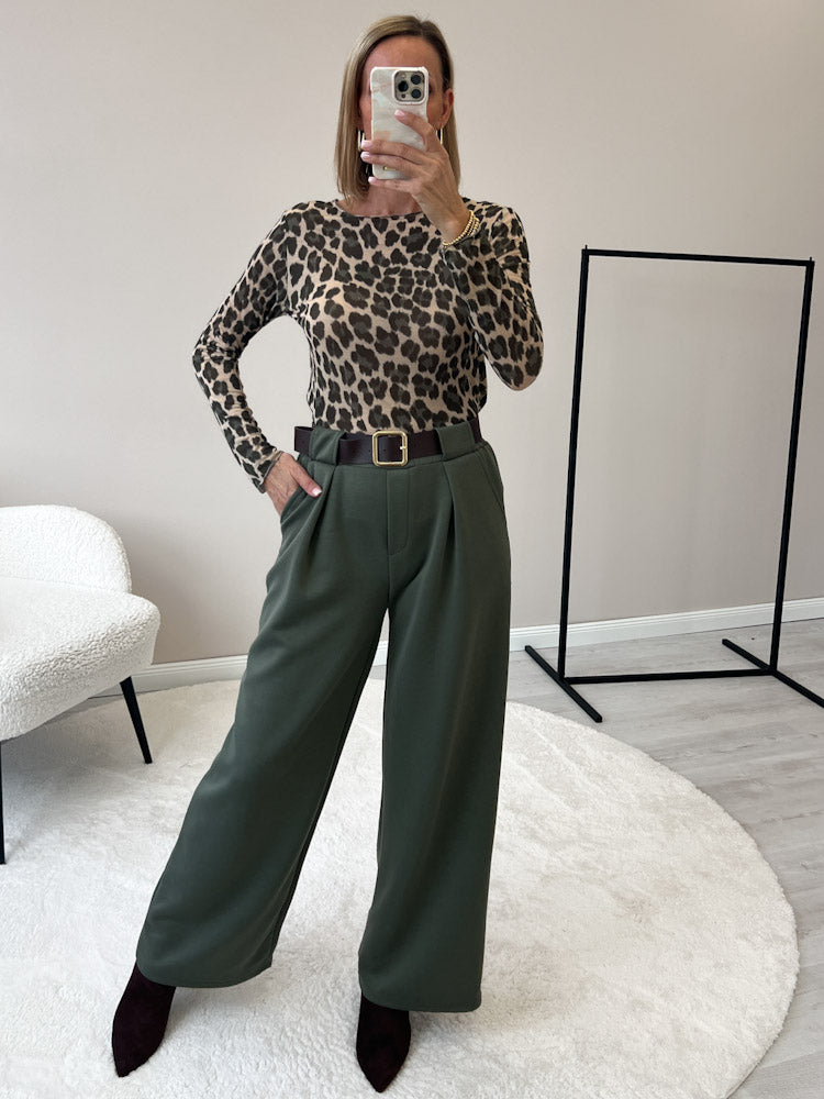 WILD & POLISHED LOOK