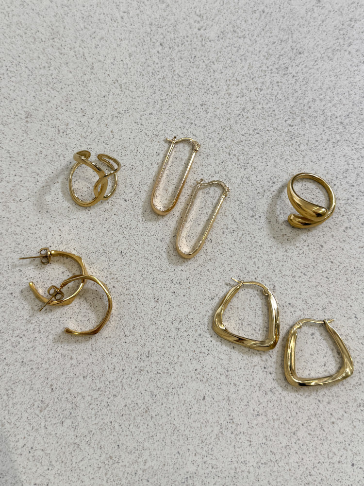 "Timeless Touch" stylischer Ring - gold