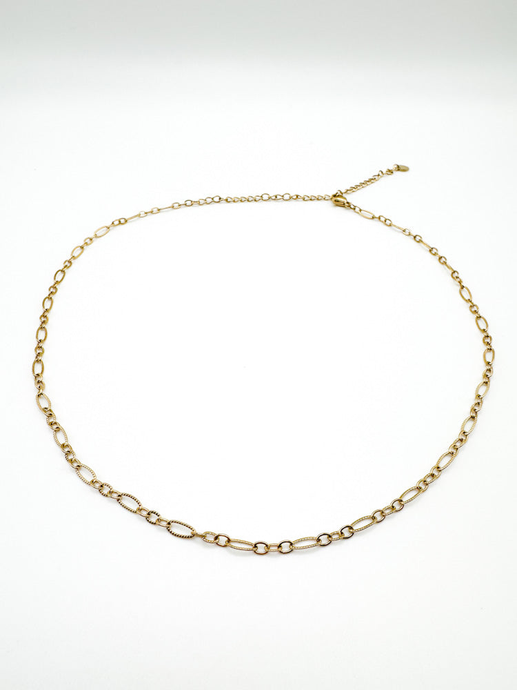 "Timeless Pretty" schöne Kette - gold