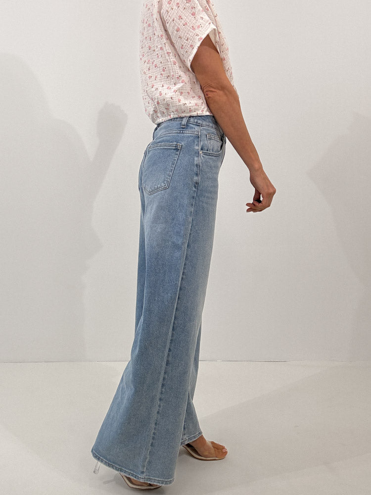 "Denia" Wide Leg Jeans - hellblau