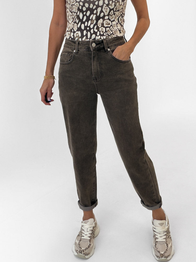 "Mom Jeans" Old Mom Fit Jeans - dark coffee