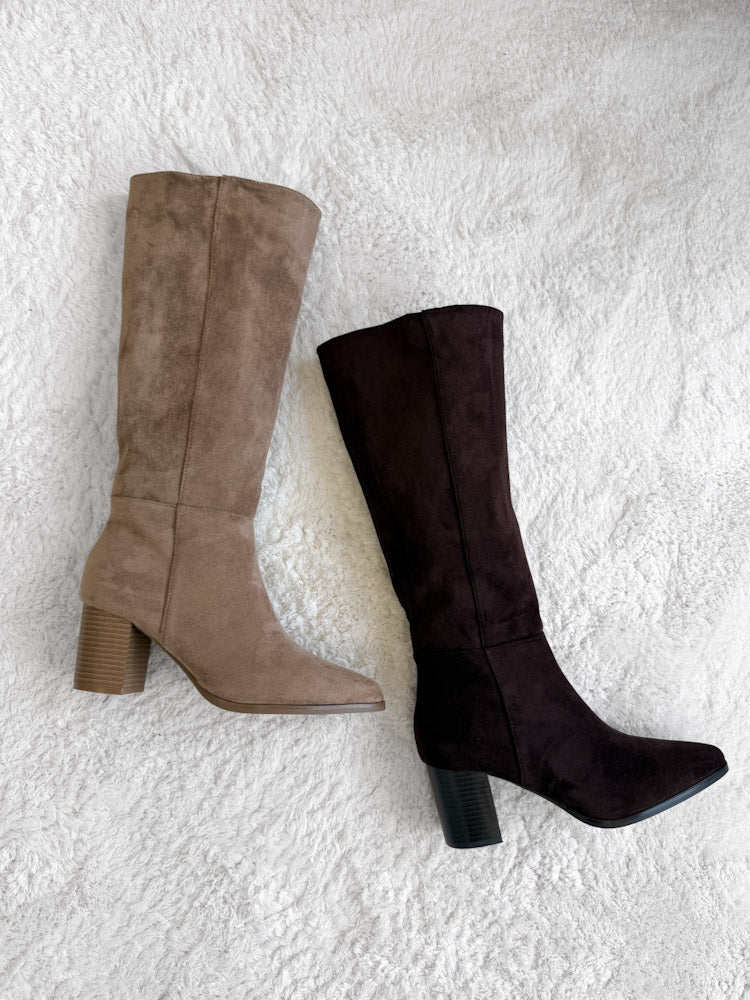 "Beau 2.0" Stiefel mit Absatz in Wildlederoptik - braun