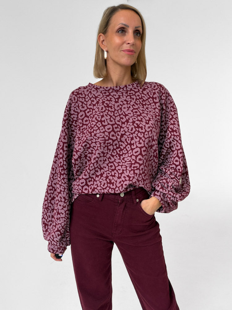 "Mirella" Leo Pullover in Leoprint - bordeaux