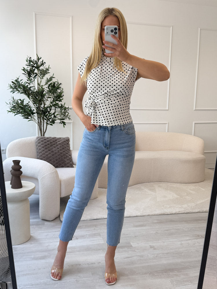 "Lovely Dots" tolles Shirt mit Wickeloptik aus Viscose - weiß/ schwarz