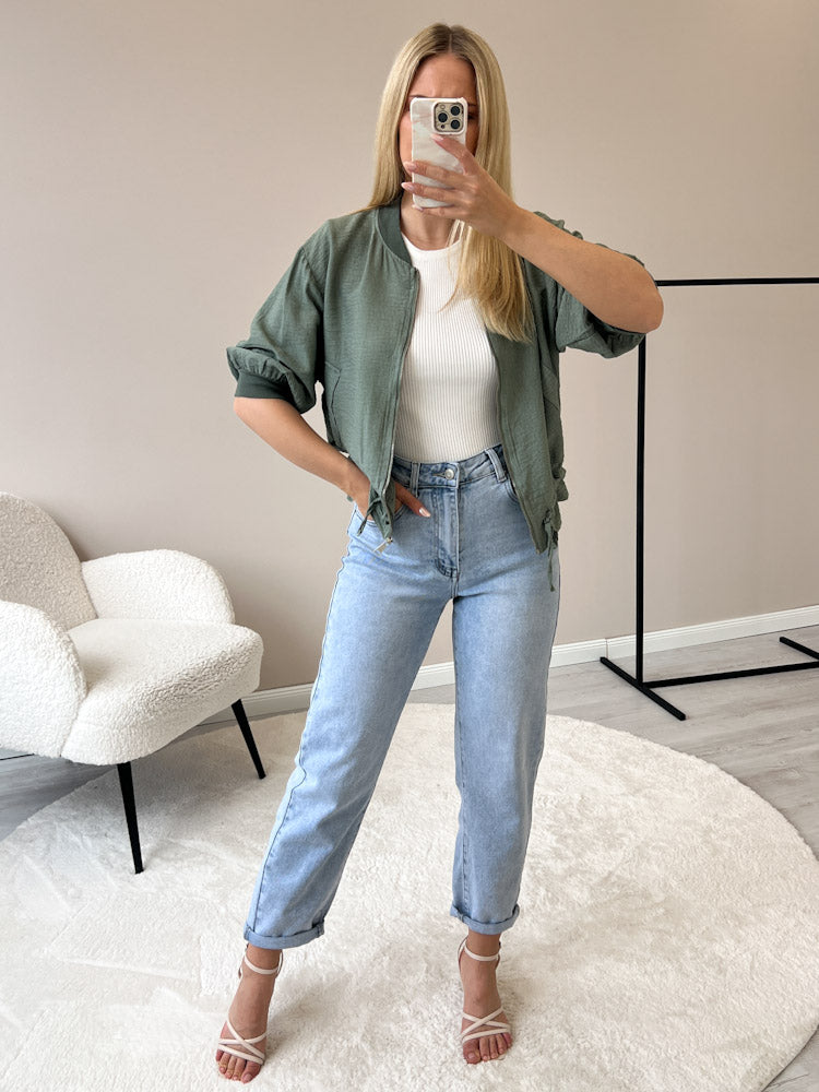 CITY CASUAL LOOK
