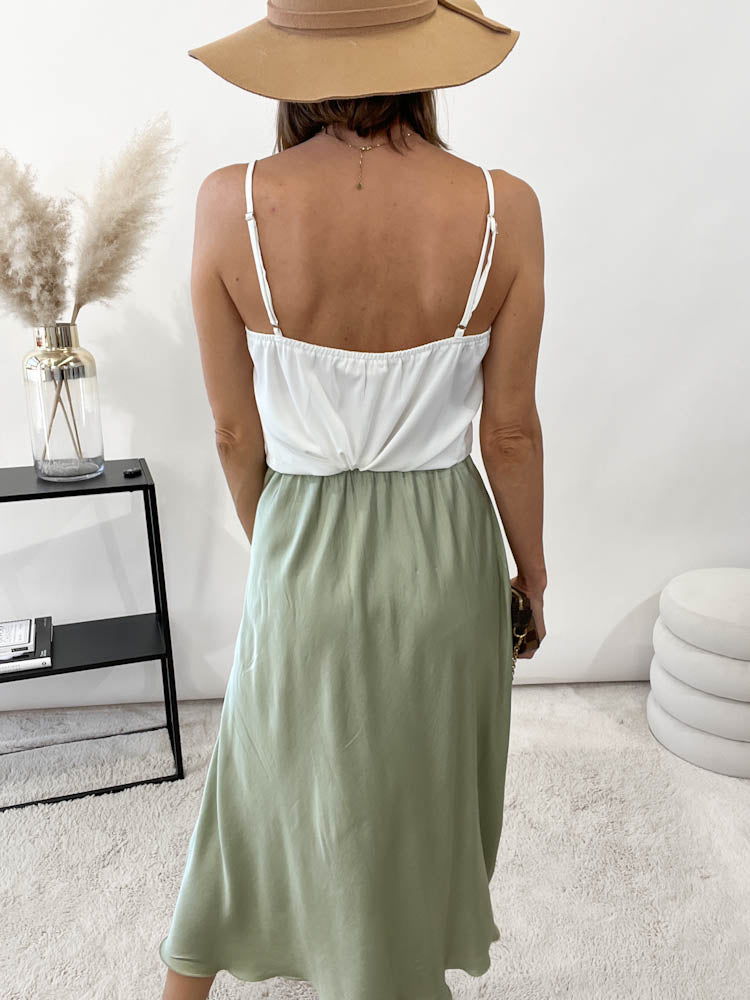 "Silky Midi" Rock aus Viskose - matcha green