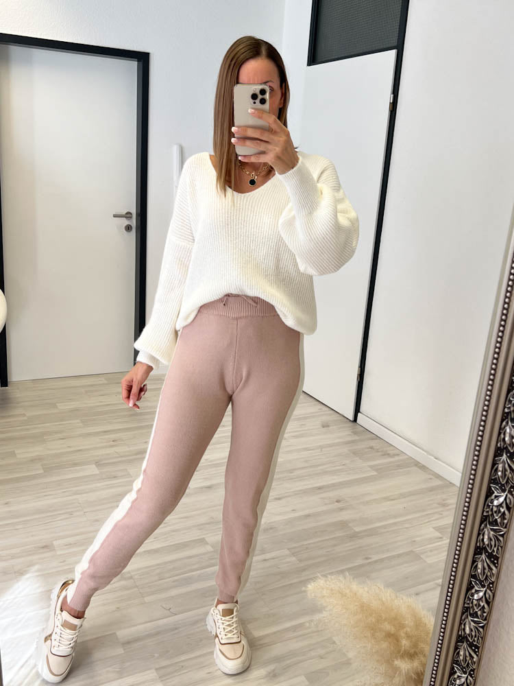 ,,New York V'' weicher Strickpulli - creme