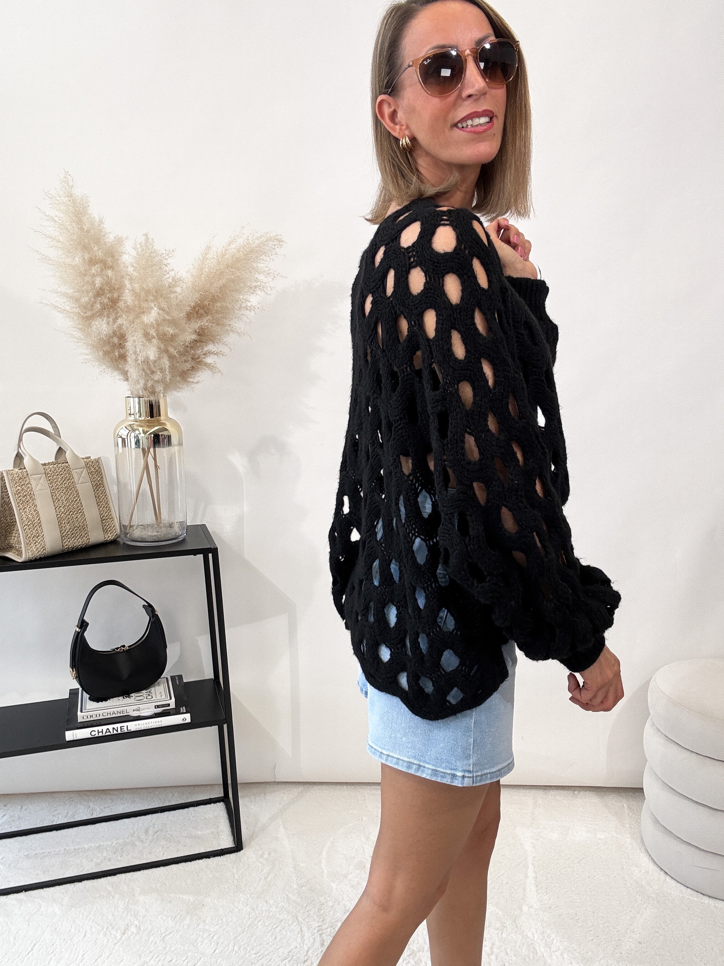 "Ibiza" Boho-Strickpullover mit Lochmuster - schwarz