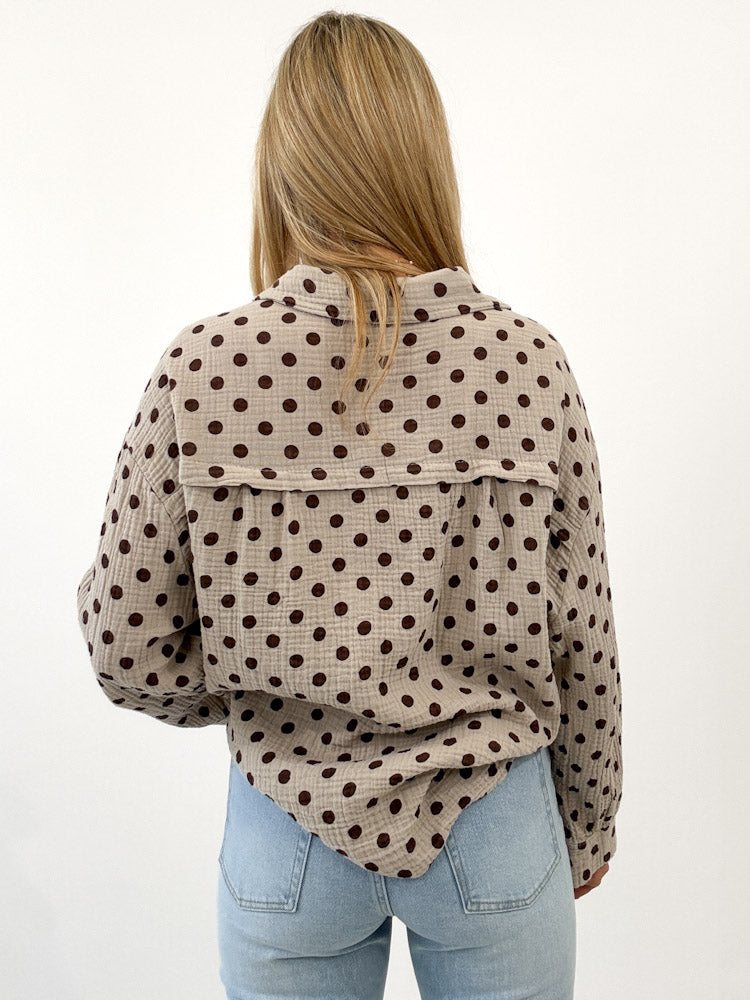 "Waffle Dots Midi 2.0" schöne Musselinbluse mit Punkten - beige/braun