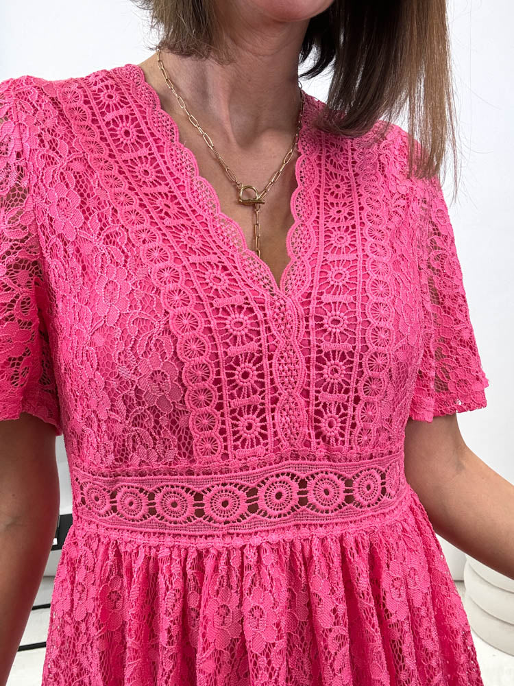 "Glow" weiches Spitzenkleid - pink