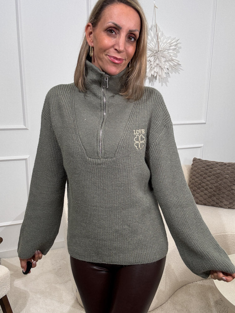 "Love" kuscheliger Zip Pullover aus Viskose - matcha grün