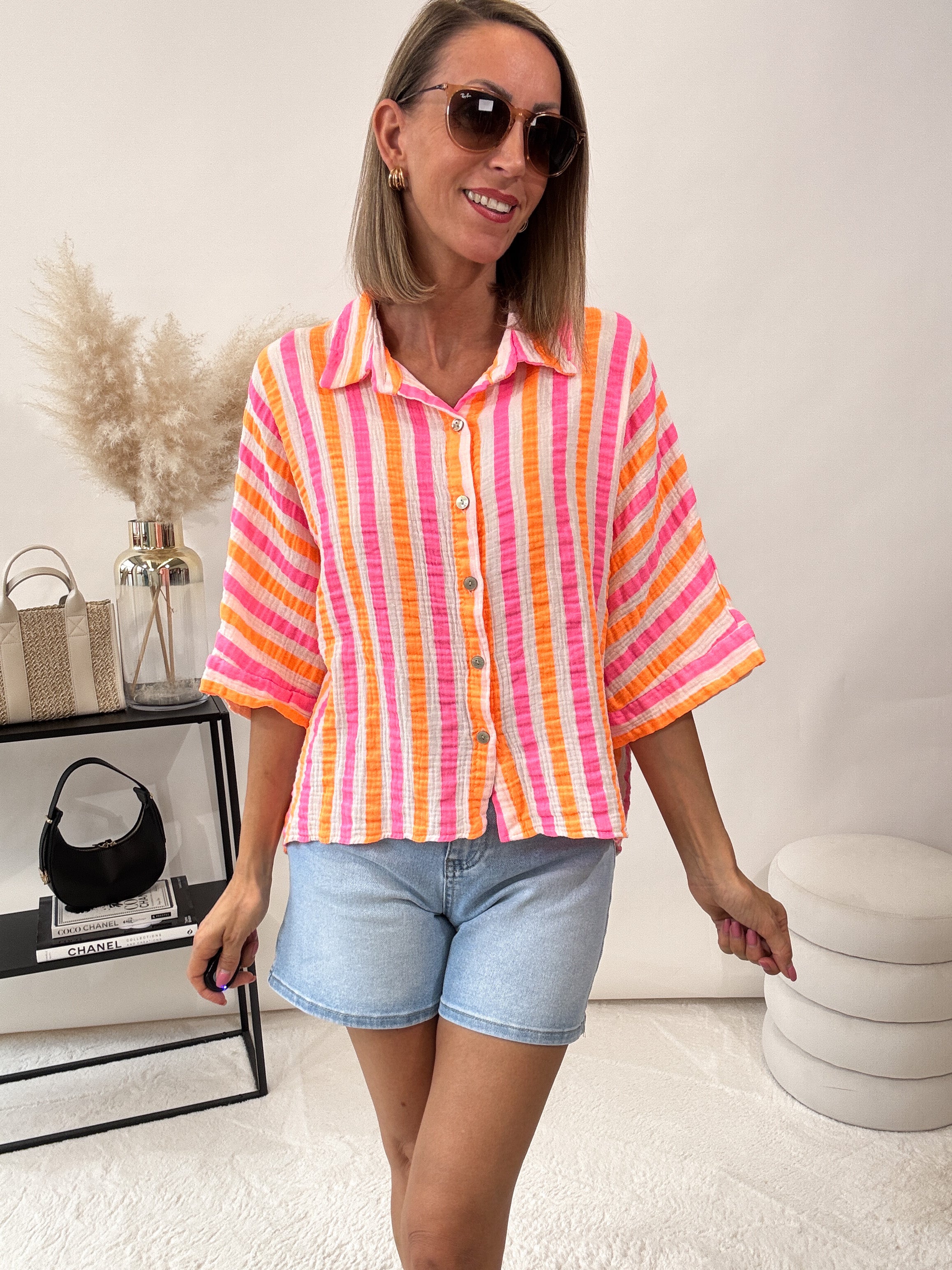 "Waffle Picco" kurze gestreifte Musselinbluse - weiss/orange/rosa