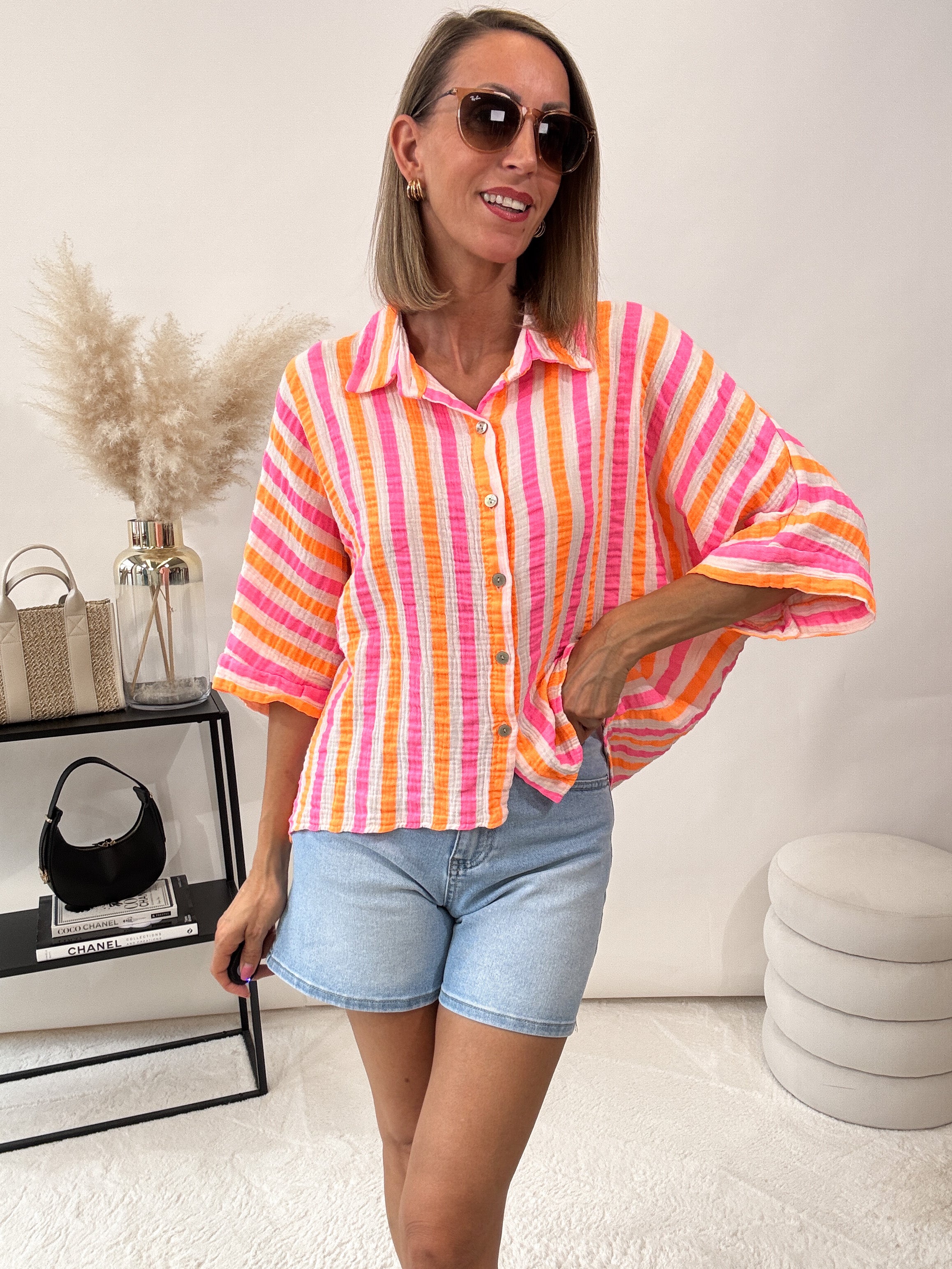 "Waffle Picco" kurze gestreifte Musselinbluse - weiss/orange/rosa