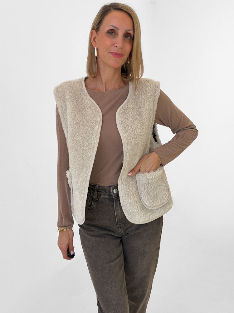 "Nayla Leo" tolle Teddy Wendeweste aus Viscose - beige