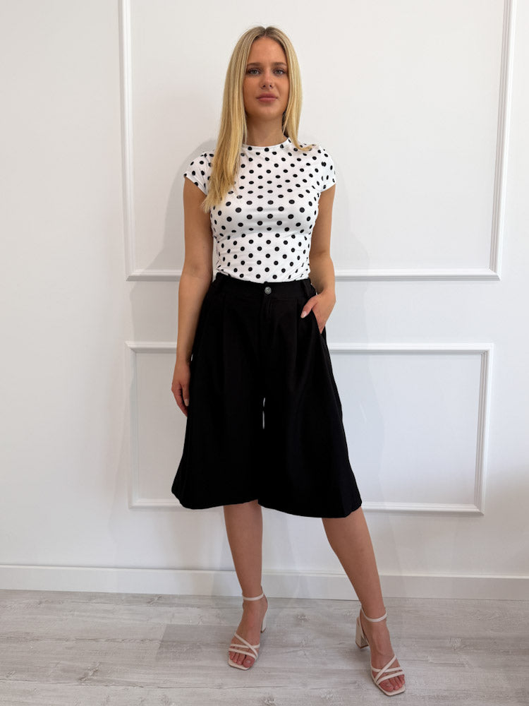 "Lagoon Line" tolle Bermuda Short - schwarz