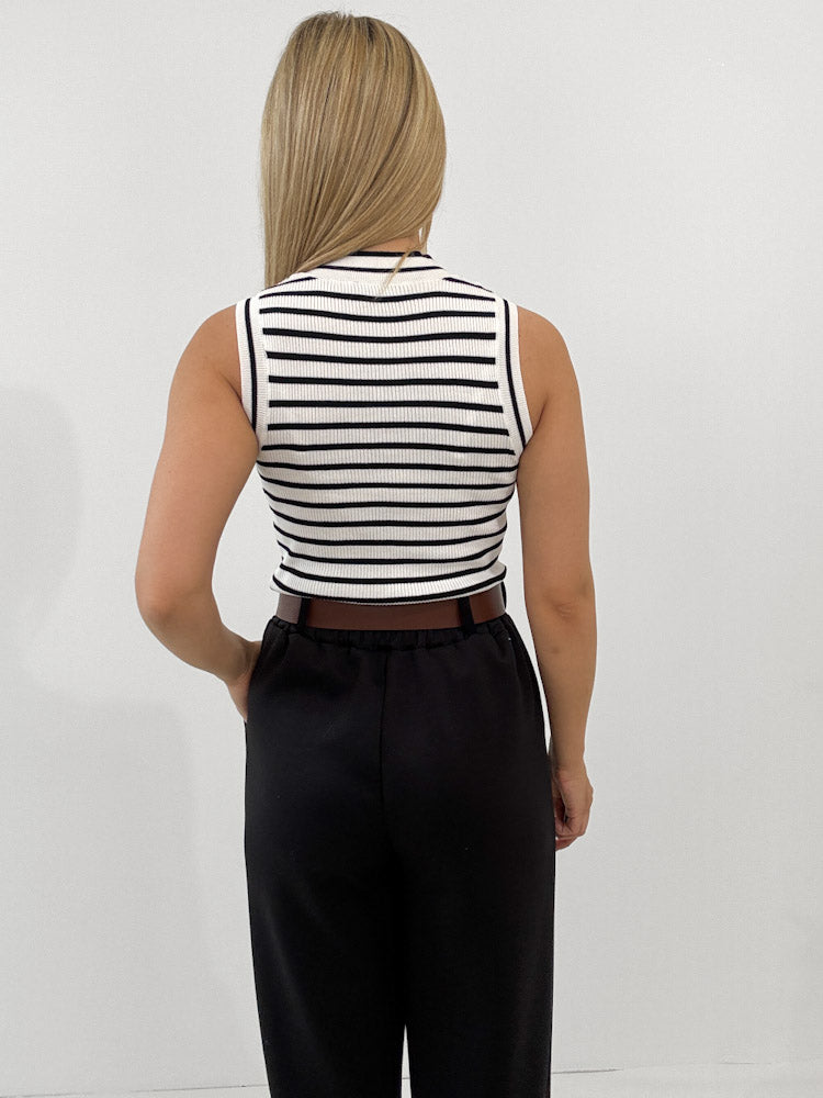 "Cara Stripes" schönes Stricktop aus Viscose - weiß/ schwarz