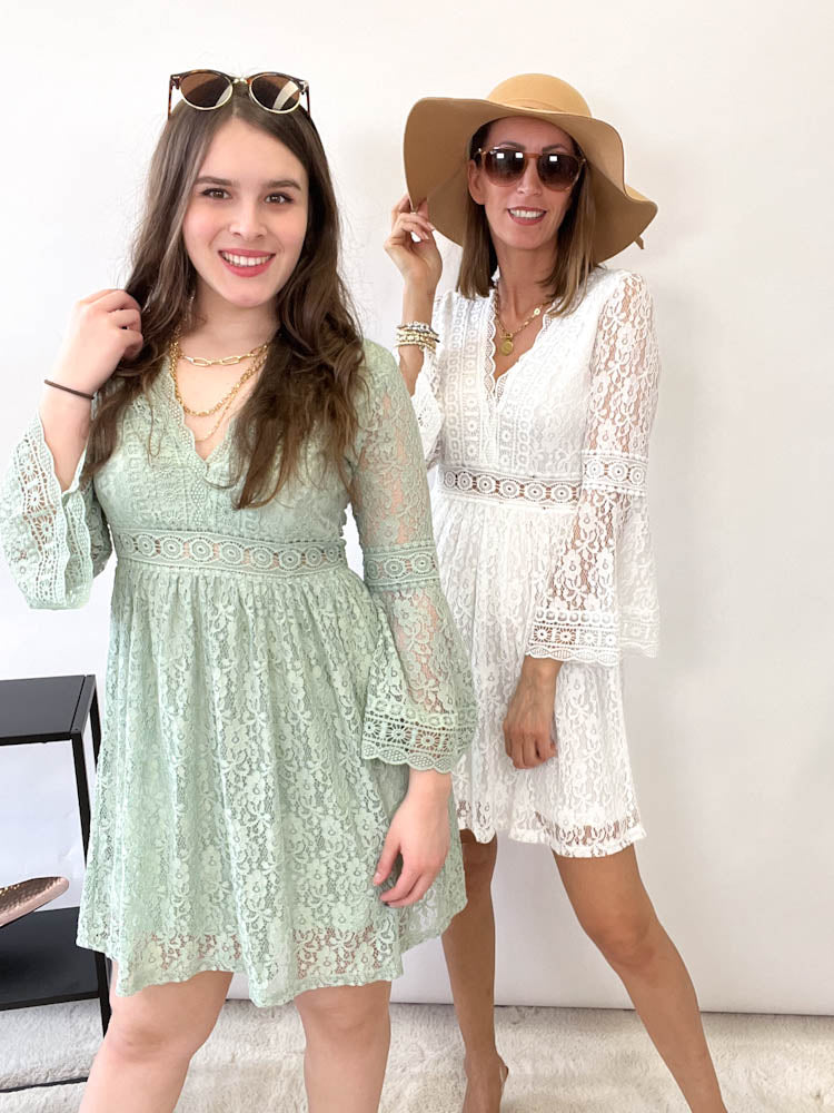 "Glow" weiches Spitzenkleid - weiß