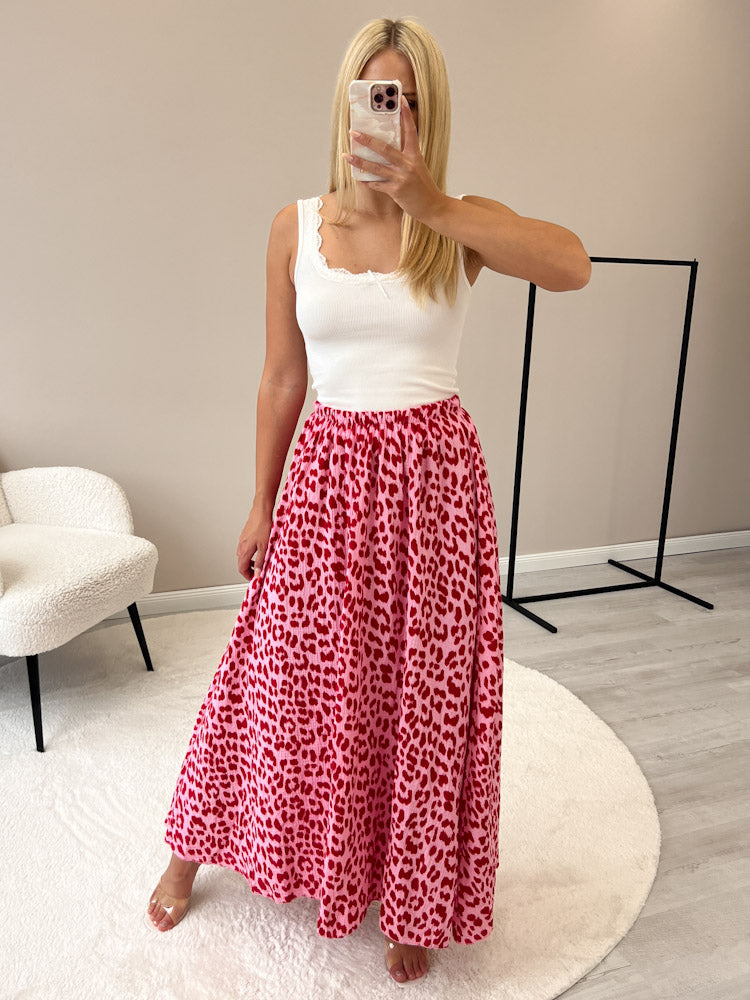 ROSÉ SAFARI LOOK