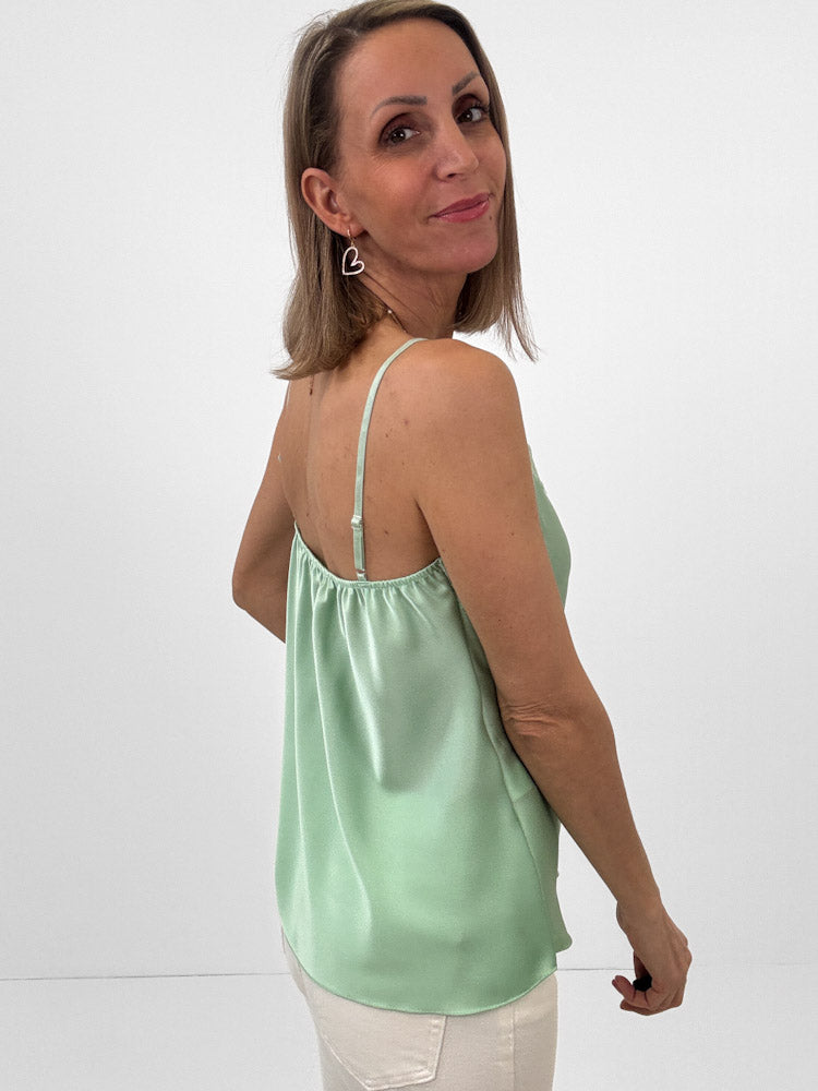 Lace Top mit weicher Spitze - mint