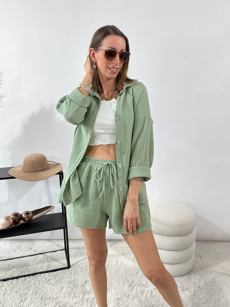 "Musselin Set" Bluse und Short aus Baumwolle - matcha green