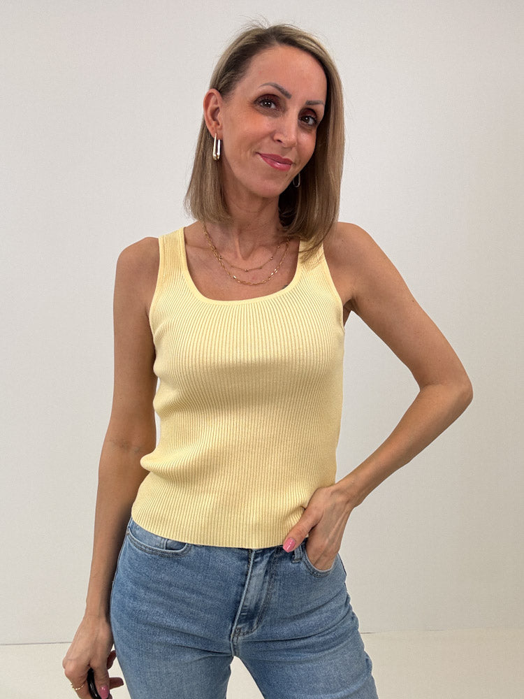 "Petalo" süßes Top aus Viscose - hellgelb