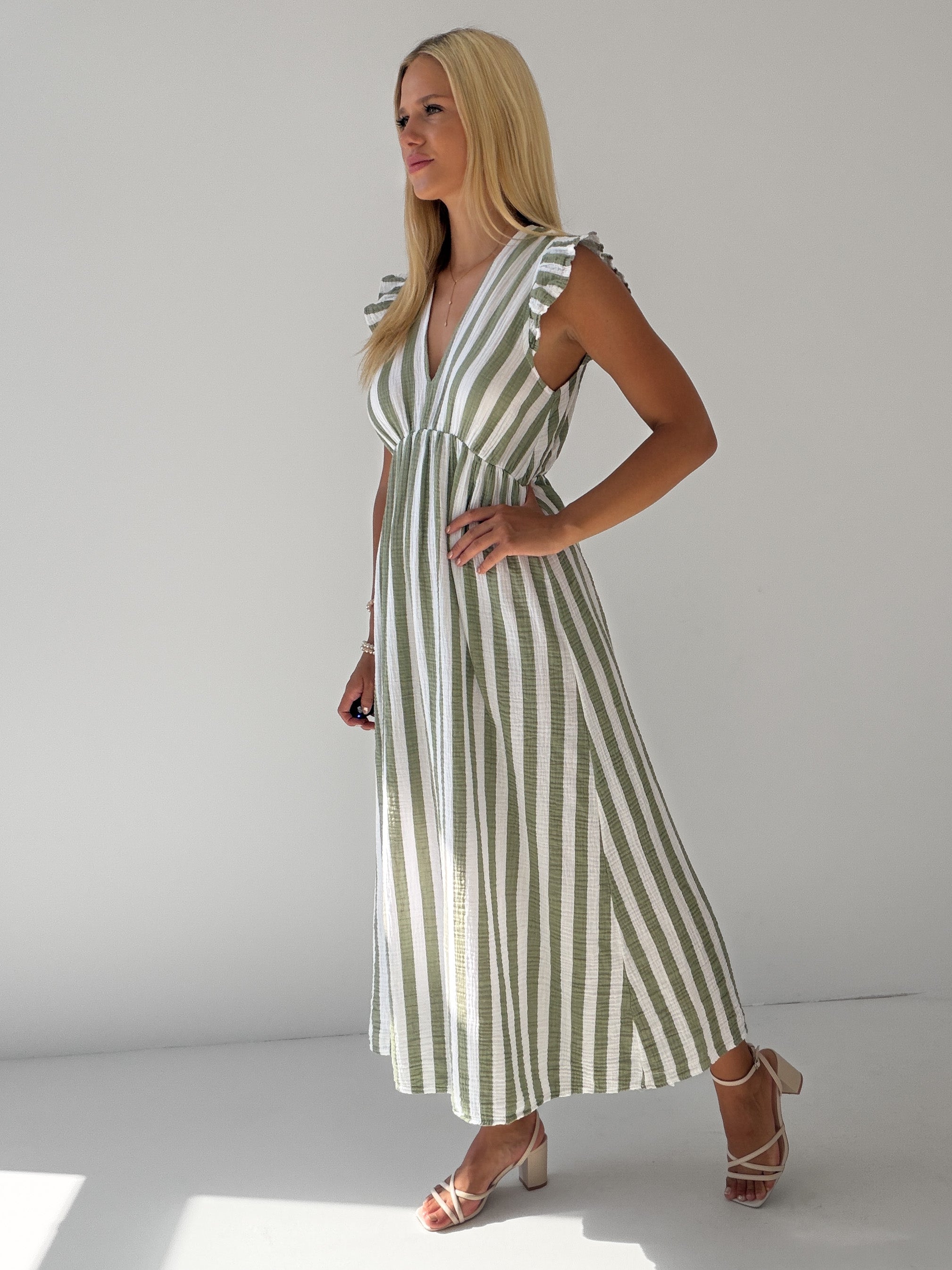"Pianosa Stripes" Maxikleid aus Musselin - matcha grün/weiß