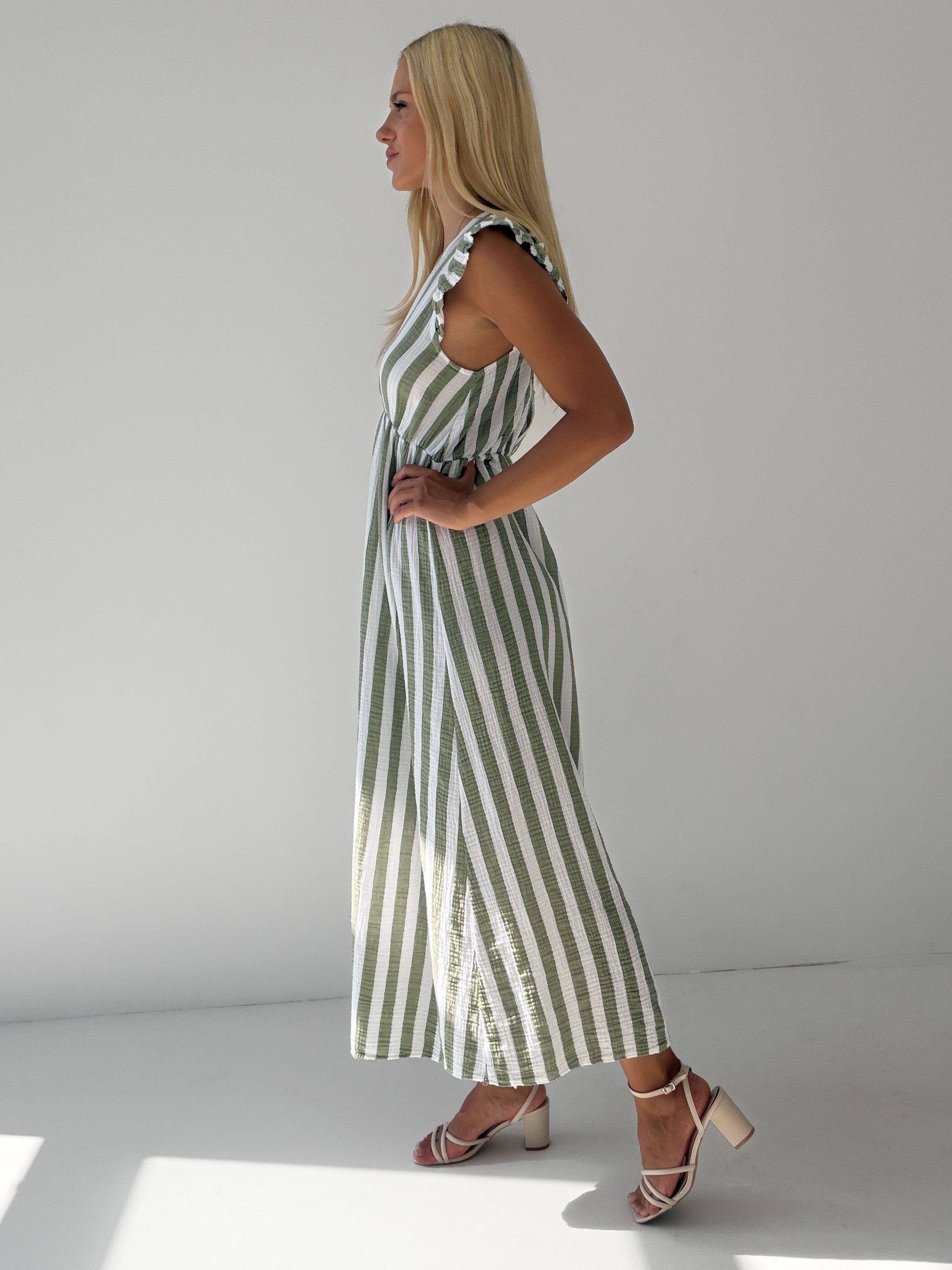 "Pianosa Stripes" Maxikleid aus Musselin - matcha grün/weiß