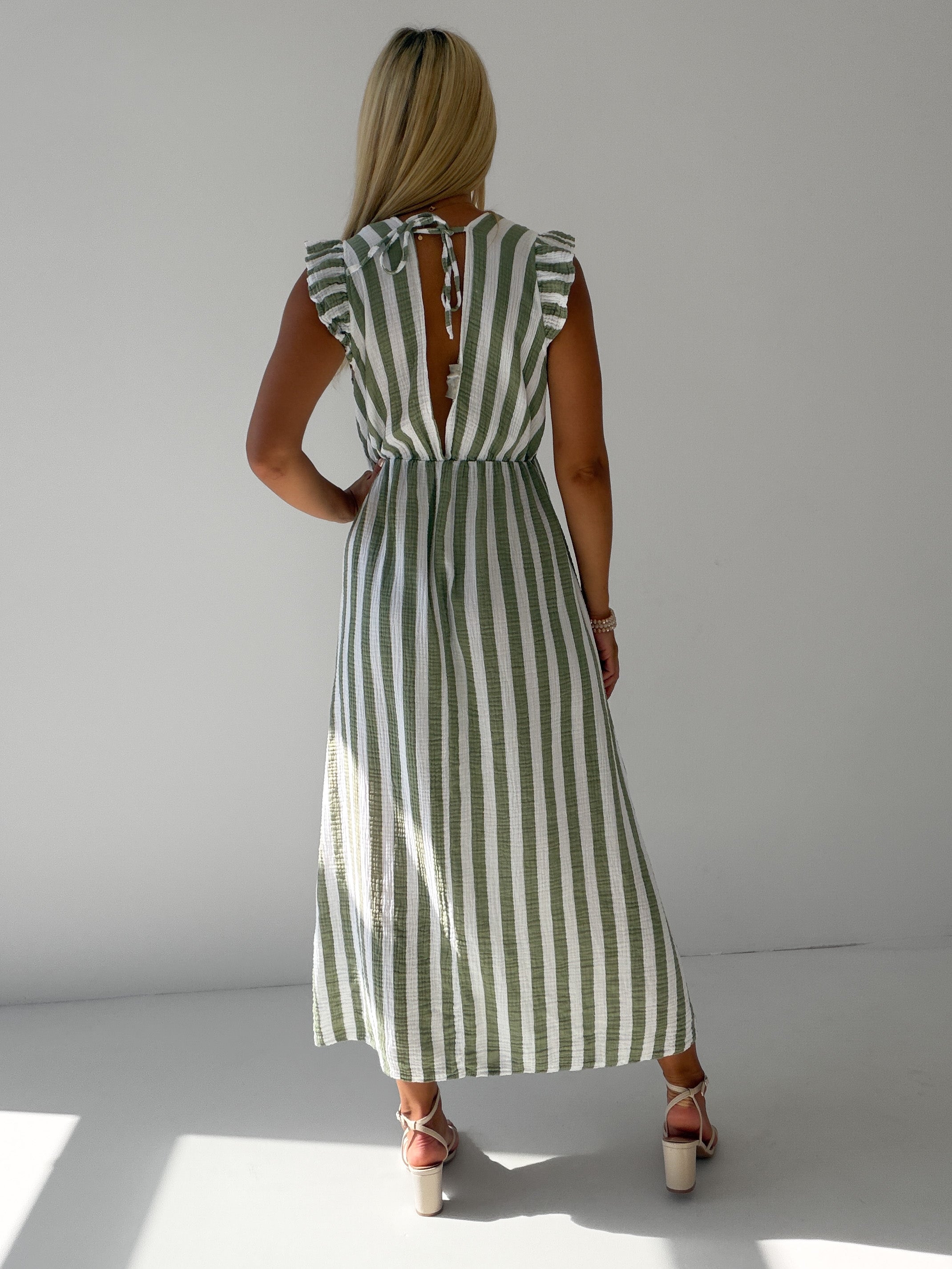 "Pianosa Stripes" Maxikleid aus Musselin - matcha grün/weiß