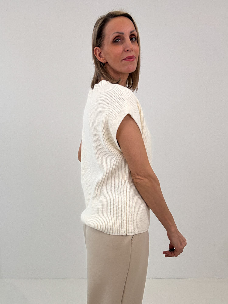 "Cozy Vest" weicher Strickweste aus Viscose - creme