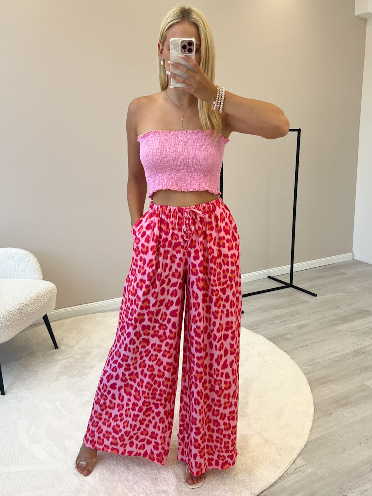 PINK SAFARI