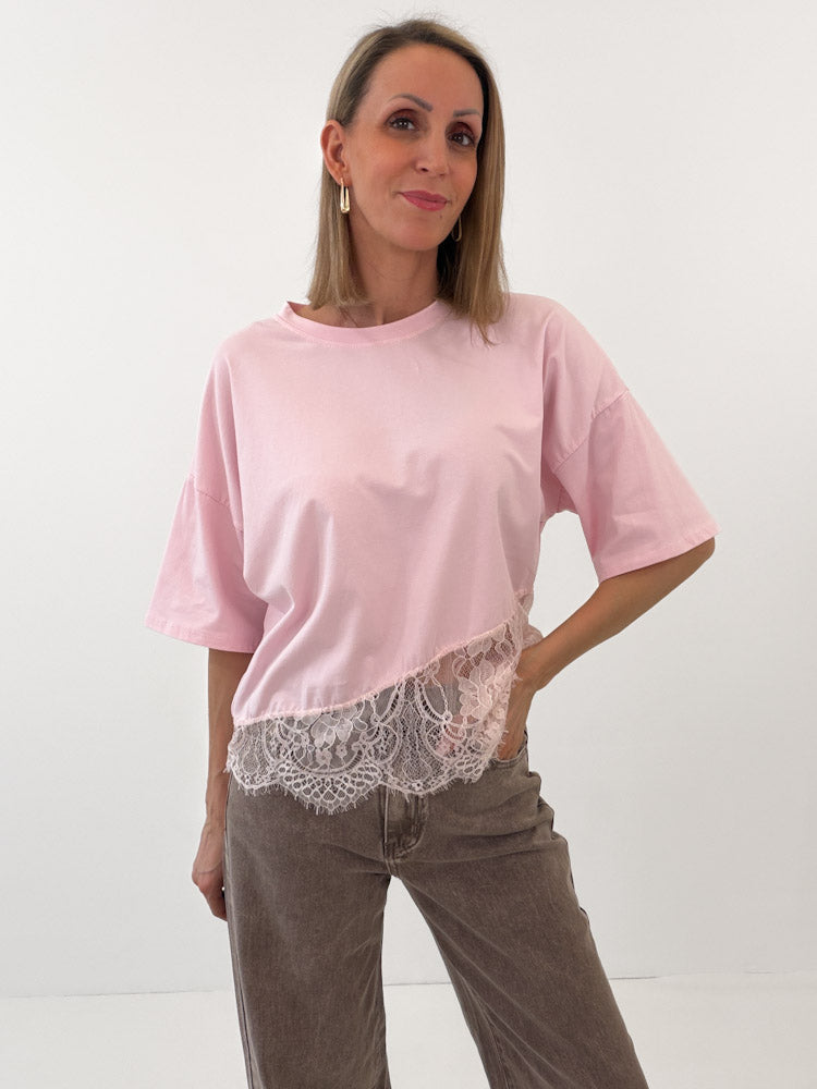 "Faro Lace" stylisches T-Shirt mit Spitzendetails - hellrosa
