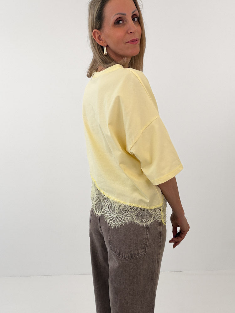 "Faro Lace" stylisches T-Shirt mit Spitzendetails - sonnengelb