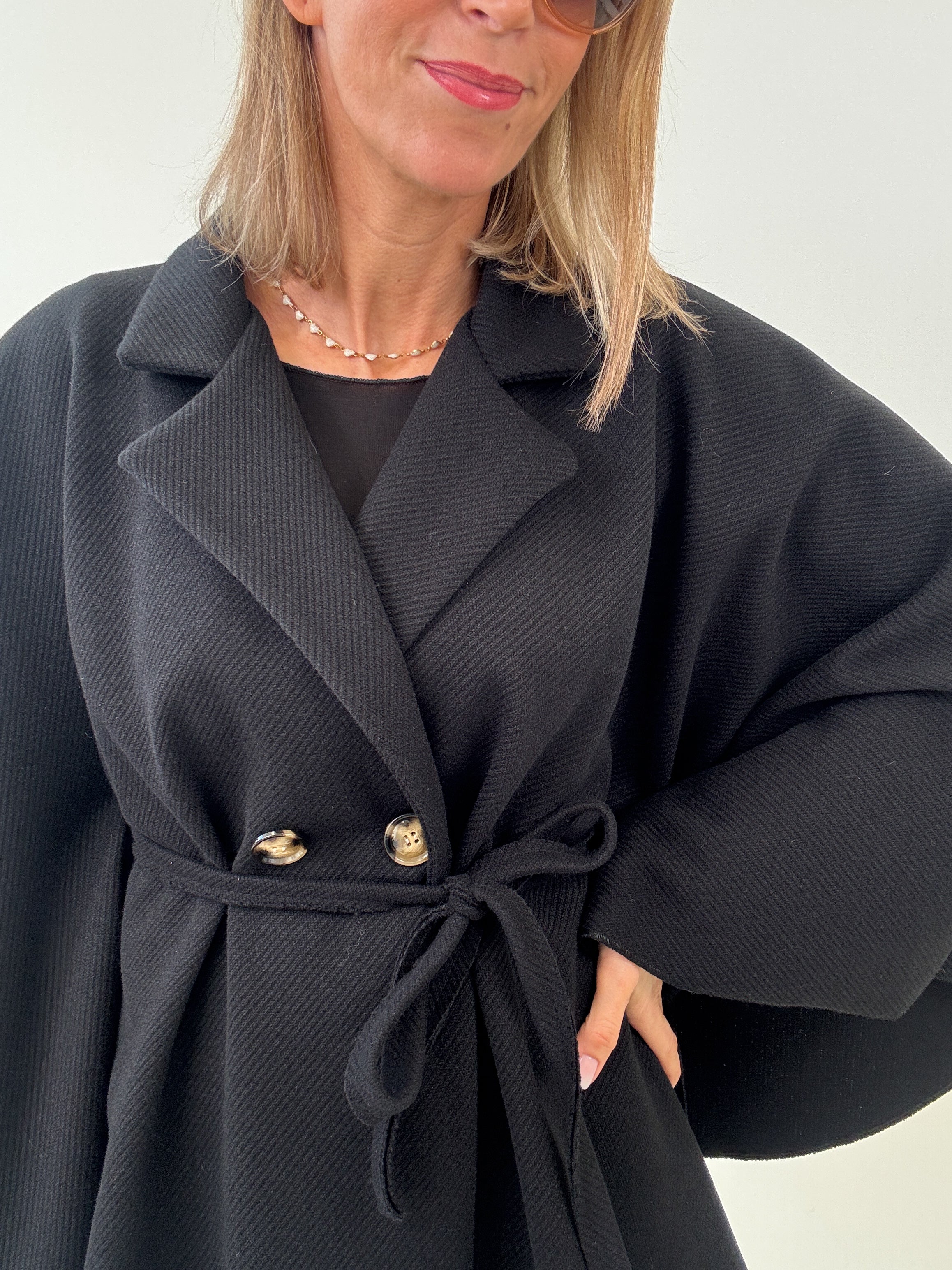 "Piacenza" schöner Poncho - schwarz