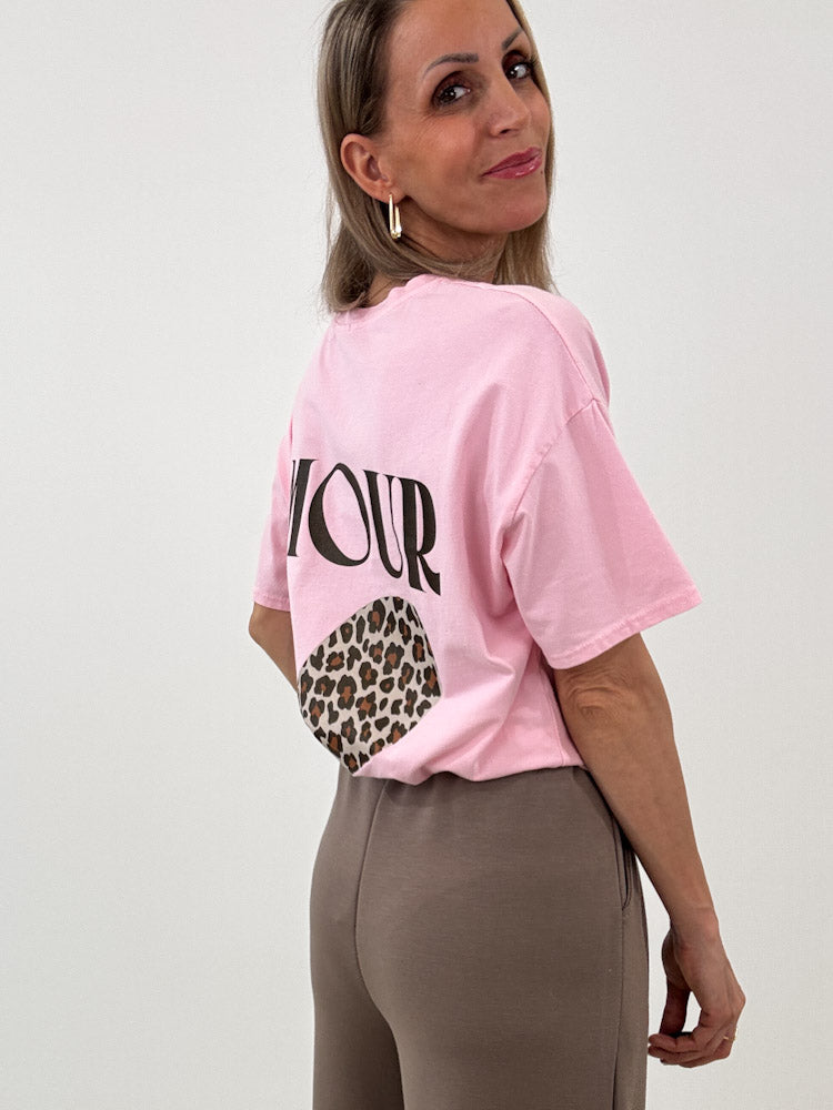 "Amour Leo" Shirt mit Statement - rosa