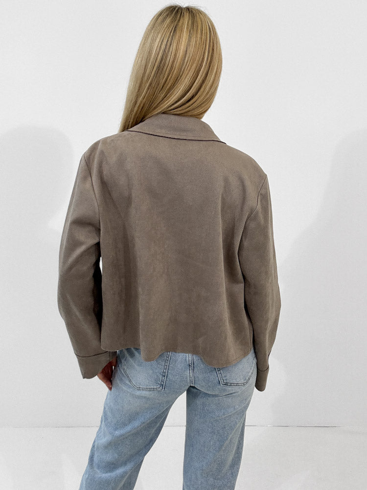 "Nelli 2.0" Jacke in Velourleder Optik - mocca