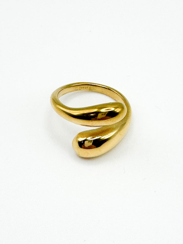 "Timeless Touch" stylischer Ring - gold