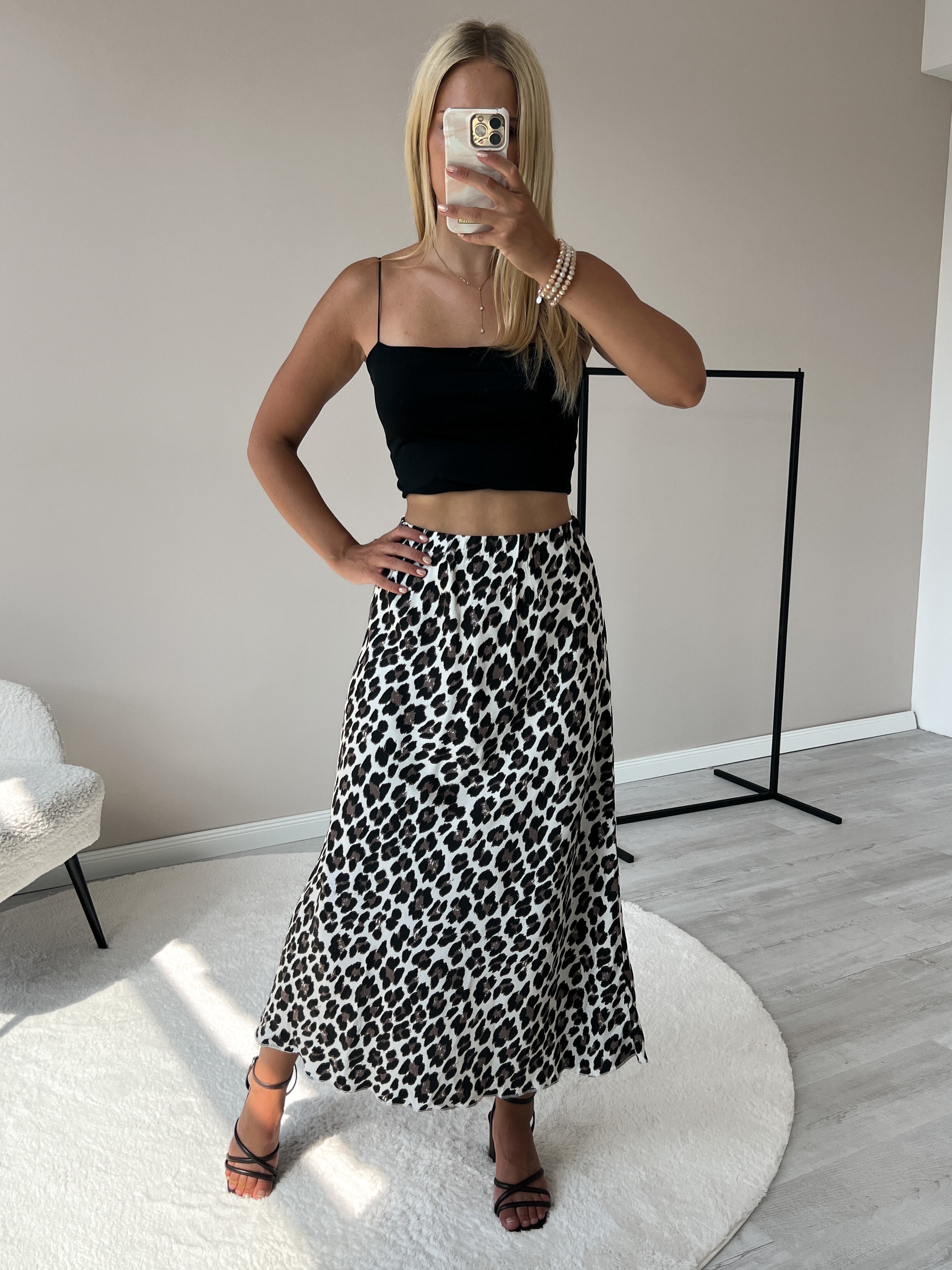"Silky Leo Maxi" Rock aus Viskose - schwarz/weiß