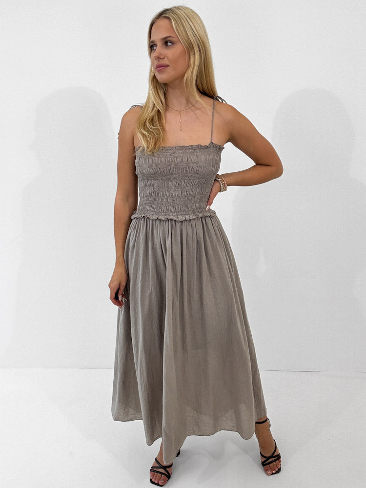 "Summer Breeze" - schönes Maxikleid aus Baumwolle - mocca